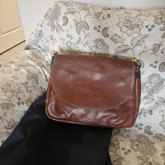 Dooney & Bourke Florentine Mail Bag - Picture 3 of 16
